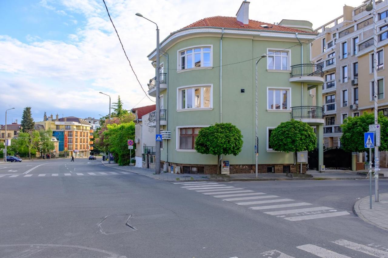 The Olive Green House Burgas City Exteriér fotografie